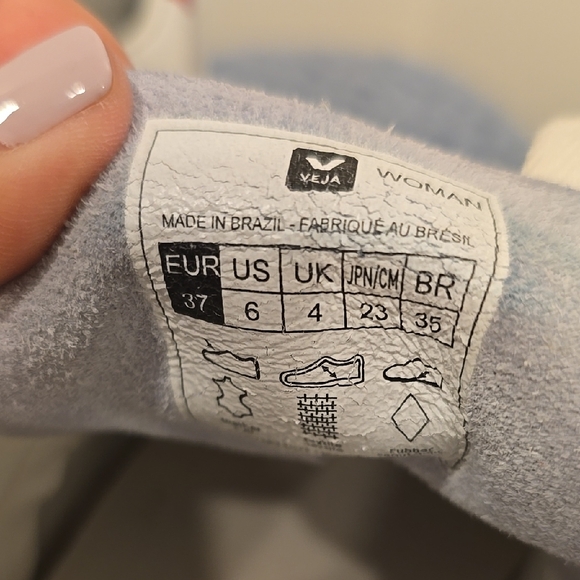 Veja White Sneakers with Red Accents - Picture 3 of 3